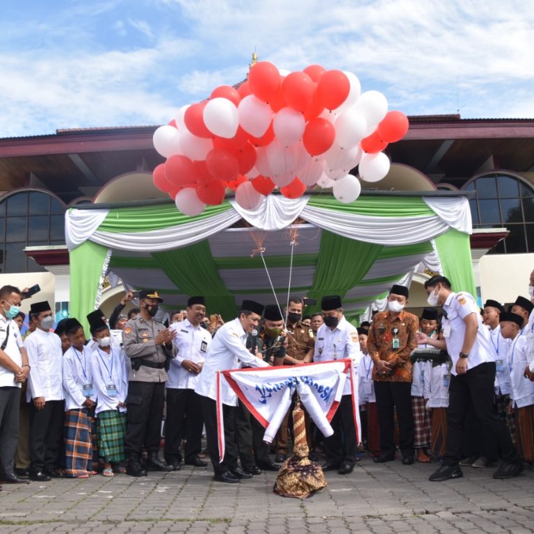 Gelaran Khitan Masal Kolaborasi Takmir Masjid Agung Jami’ dan Pemkab Wonosobo