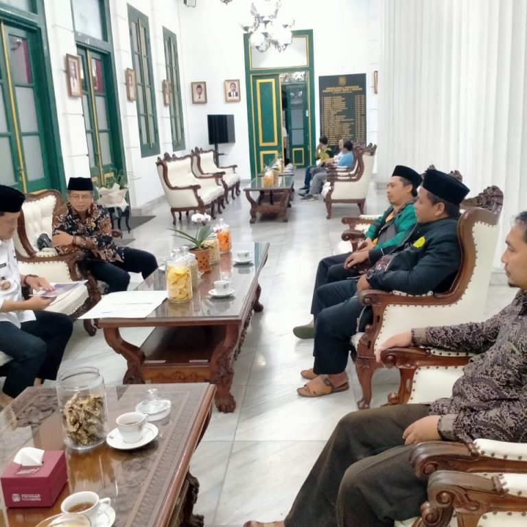 Kontribusi Santri Semarakkan Hari Jadi Wonosobo ke 197
