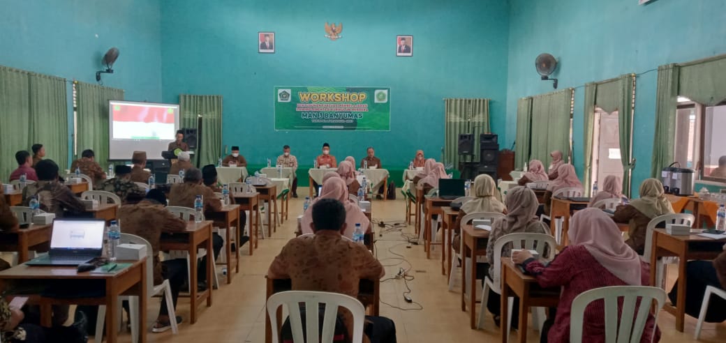 Melalui Workshop IKM , Guru Harus Berani Mengupgrade Dirinya