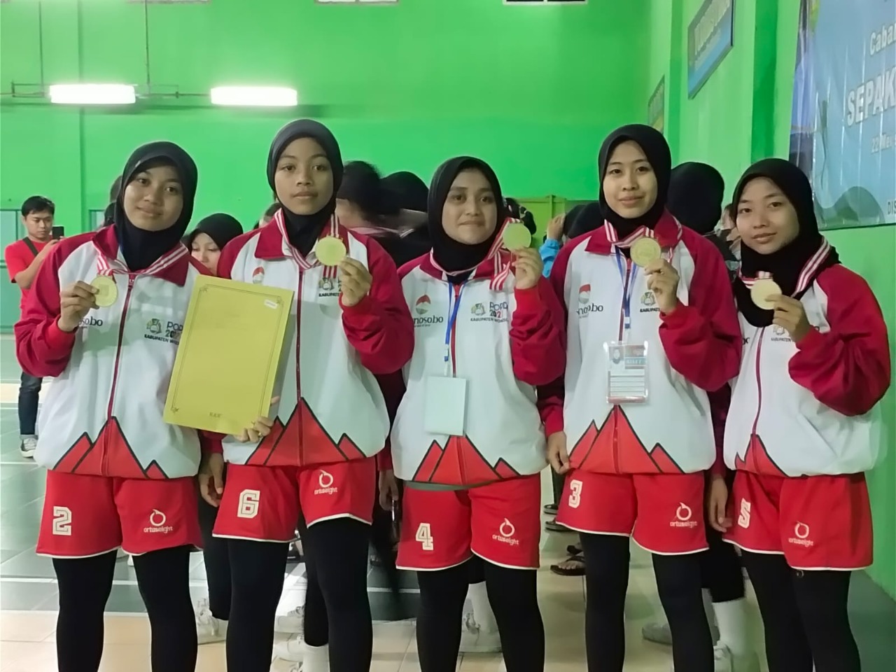 Kontingen Sepak Takraw Putri Asal Kabupaten Wonosobo Sabet Medali Emas Ajang POPDA Jateng