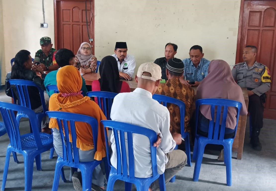 Fenomena Nikah Dini Tinggi, Penyuluh dan Jajaran Forkopimcam Susur Kaki Gunung Sumbing Lakukan Sosialisasi UU Perkawinan