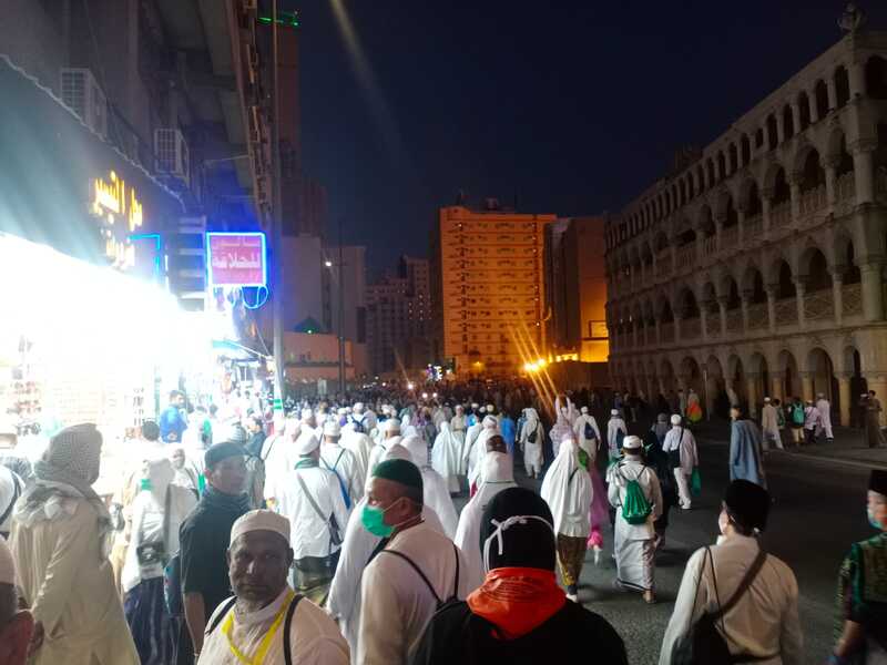 Jelang Armuzna, Lautan Manusia Penuhi Masjidil Haram
