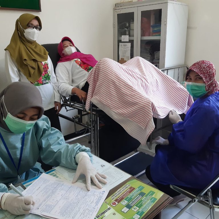 18 Anggota DWP Kankemenag Kota Magelang Ikuti Tes IVA & SADANIS