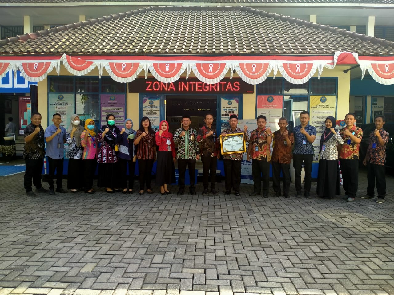 Kolaborasi Penyuluh Agama Kemenag Kabupaten Magelang dan MUI Terima Penghargaan BNN Jawa Tengah