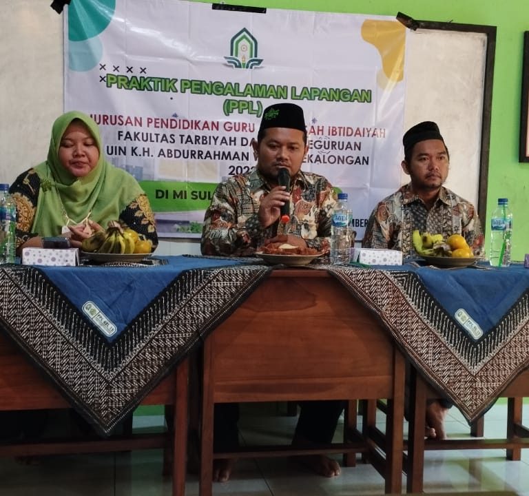 Praktik Mengajar Memantapkan Mahasiswa Menjadi Calon Pendidik Profesional