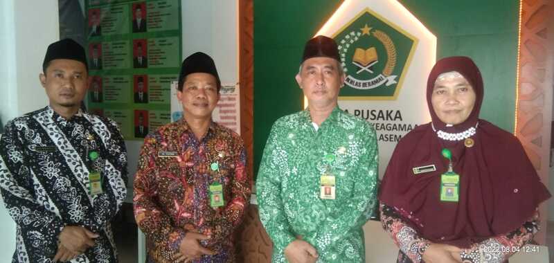 Kemenag Sosialisasikan Akta Ikrar Wakaf Elektronik kepada KUA