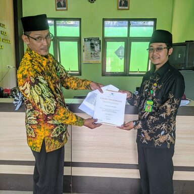 Kemenag Distribusikan Sertifikat Haji