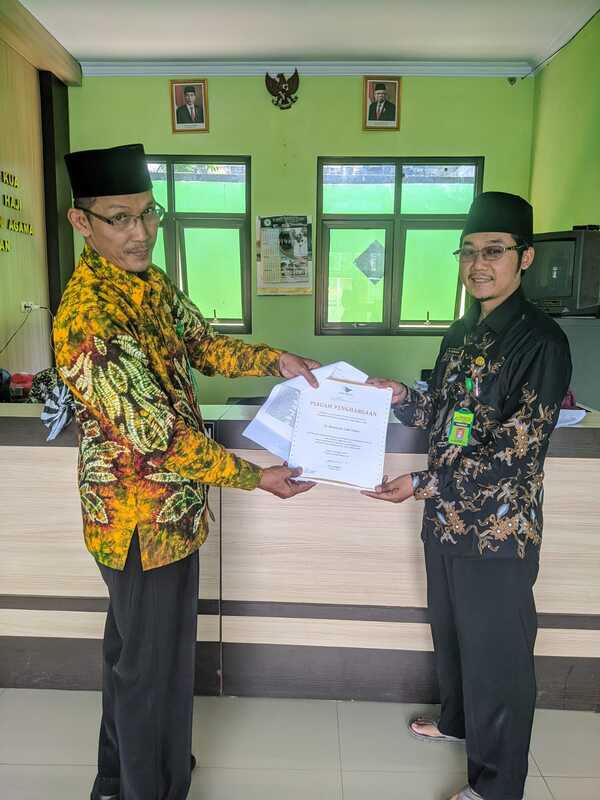 Kemenag Distribusikan Sertifikat Haji