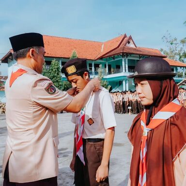 400 Siswa MA Riyadl Ikuti Penerimaan Tamu Ambalan