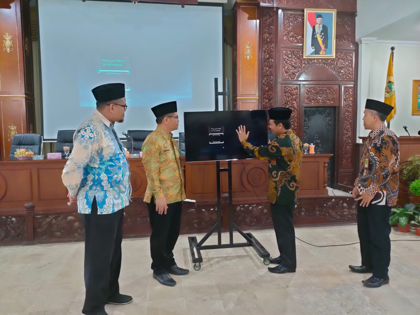 Kankemenag Karanganyar Launching Aplikasi Pelayanan Rekom Umroh dan Rekom Sekolah di Luar Negeri Online