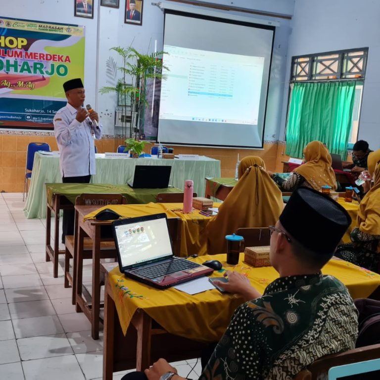 Workshop IKM, MIN 1 Sukoharjo Siap Terapkan Kurikulum Merdeka