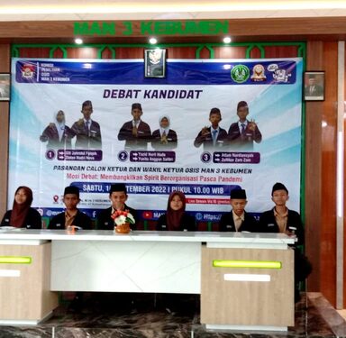 OSIS MAN 3 Kebumen Adakan Debat Kandidat Ketua dan Wakil Ketua OSIS