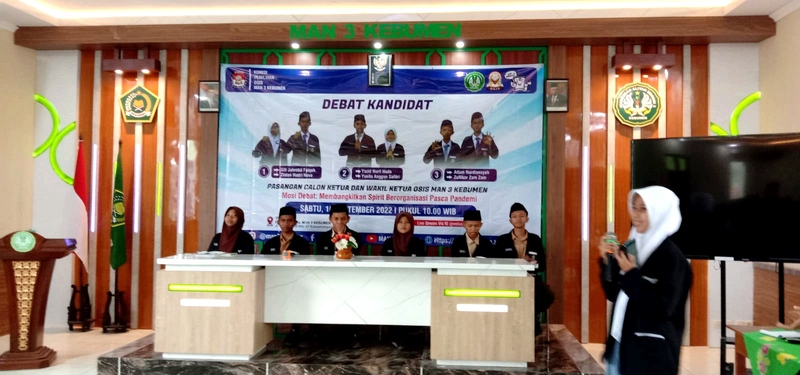 OSIS MAN 3 Kebumen Adakan Debat Kandidat Ketua dan Wakil Ketua OSIS