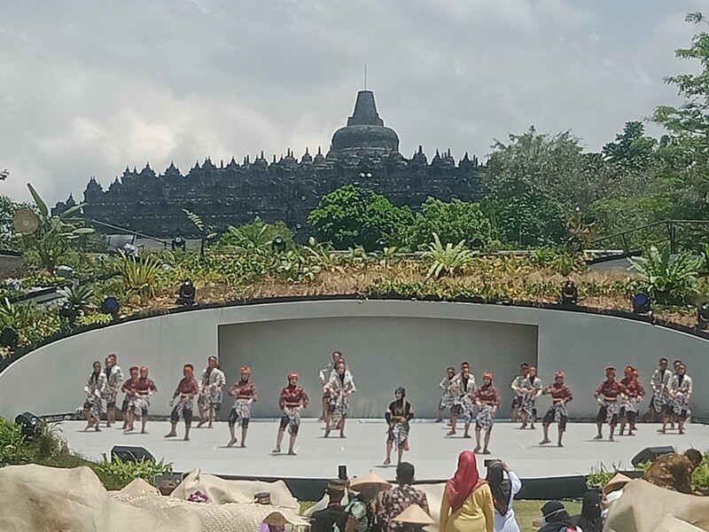 MIN 5 Magelang Tampil di Ajang Internasional Culture Minister’s Meeting G20