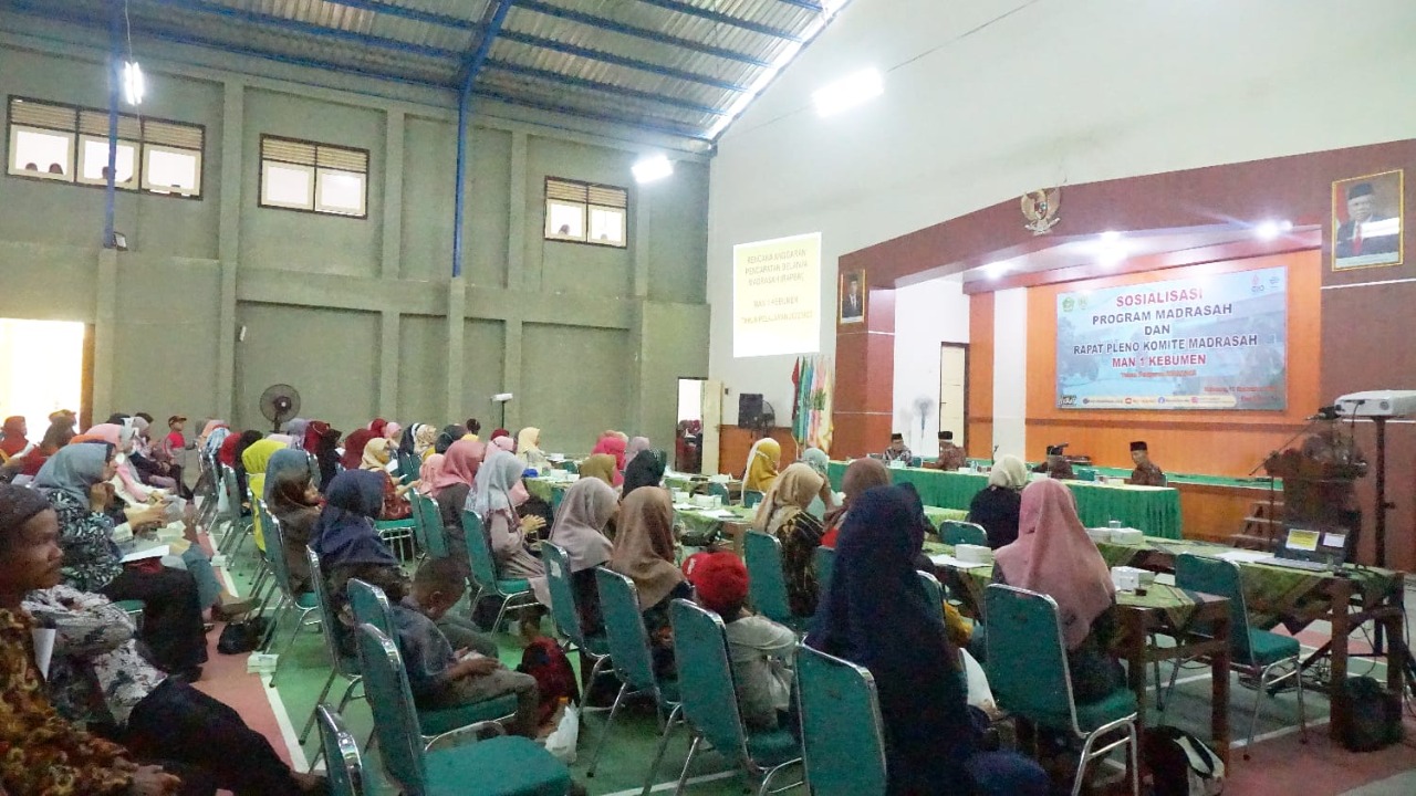Sosialisasi Program Madrasah Melalui Rapat Pleno Komite