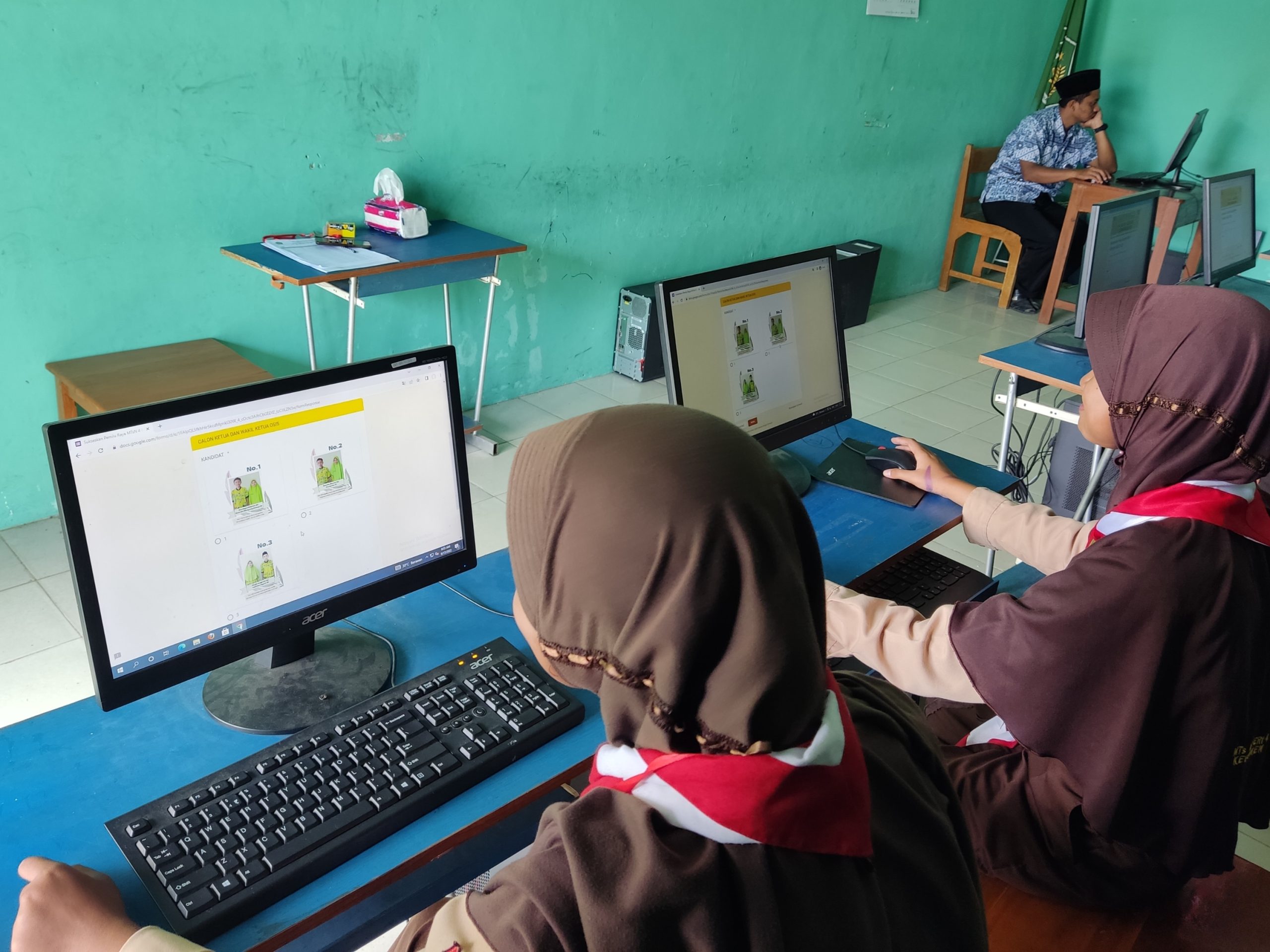 Pemilihan Ketua OSIS MTS Negeri 4 Kebumen Dilaksankan Secara On Line