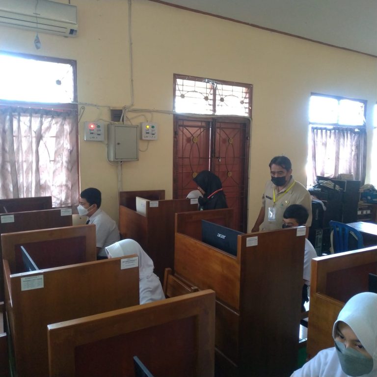 Madrasah Gelar ANBK Tahun 2022