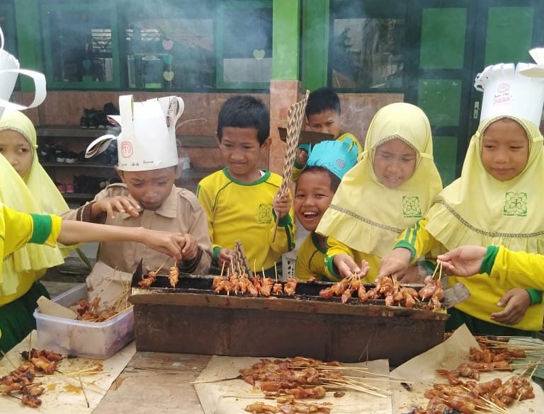 Sate Ala Chef-chef Kecil MIN 1 Kebumen