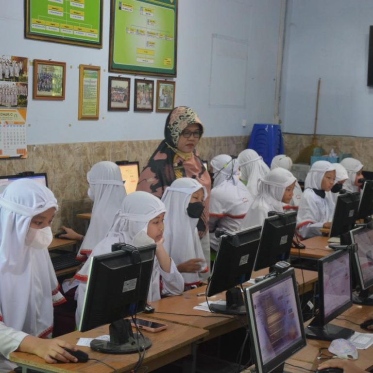 MIN 2 Sukoharjo Sukses Gelar AKMI