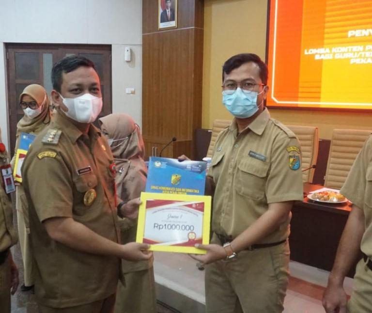 Apresiasi Bagi Sang Juara Pembuatan Konten Pembelajaran Melalui Aplikasi Canva