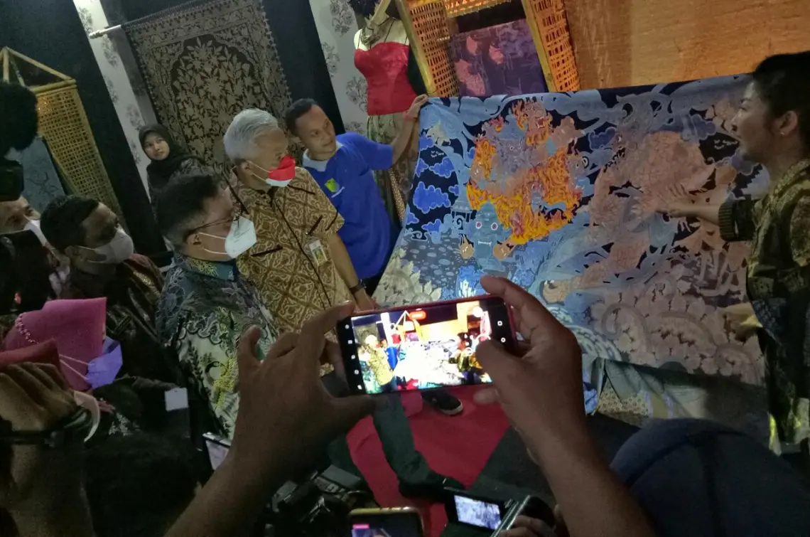 Gubenur Ganjar Berharap Kota Pekalongan Jadi Pusat Batik Dunia