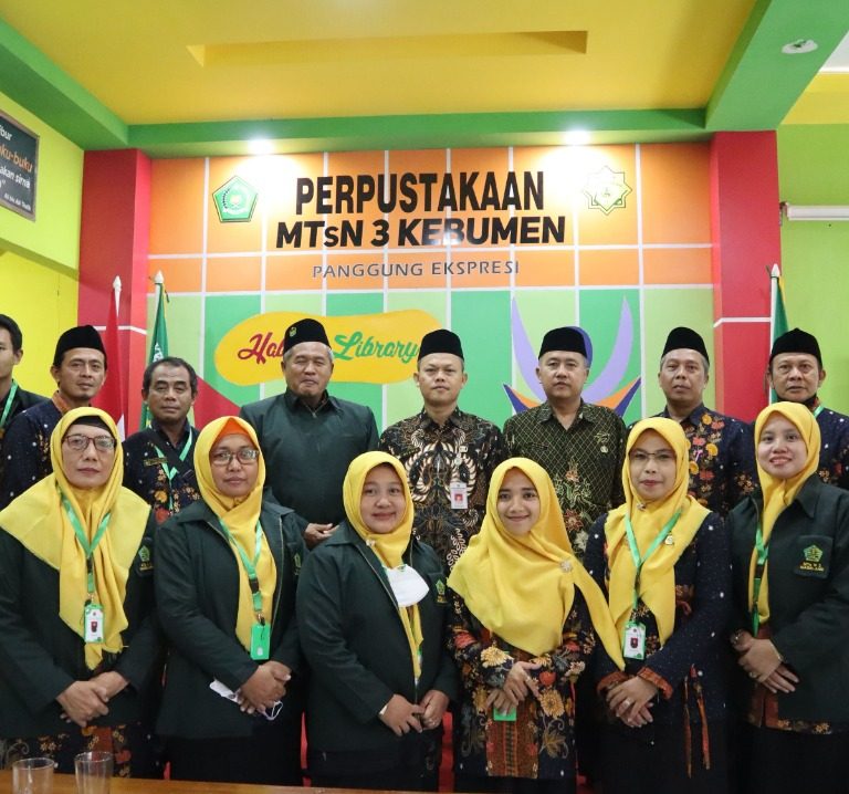 MTsN 3 Kebumen Terima Kunjungan Study Terap MTsN 3 Magelang