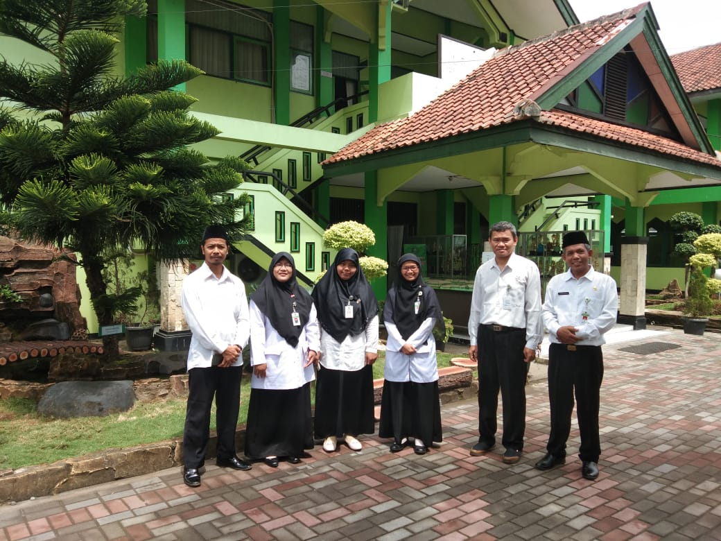 Tujuh Guru MTsN 1 Kebumen Lolos Seleksi Calon Instruktur AKMI
