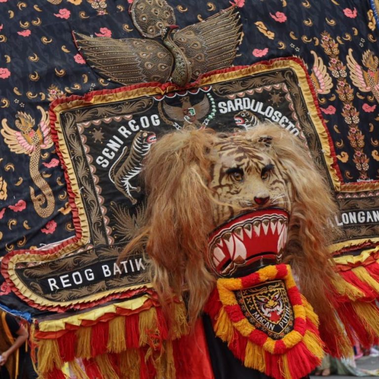 Kemenparekraf Beri Apresisasi Kreativitas, Jagad Pekalongan Batik Carnival 2022
