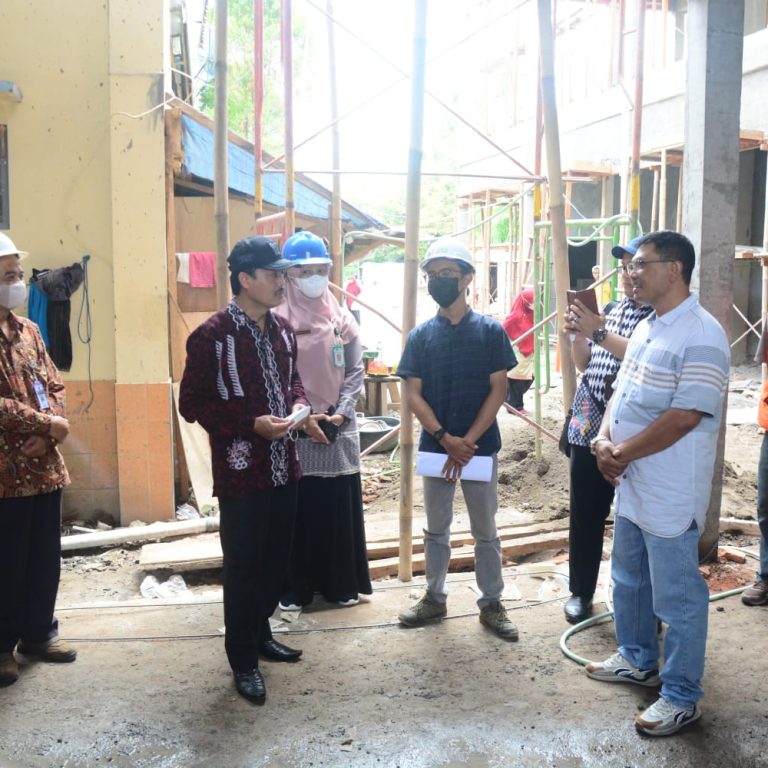 Kakanwil Meninjau Progres Pembangunan Gedung Baru di MIN 2 Sukoharjo