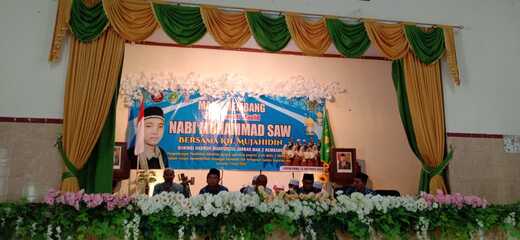 Tumbuhkan Kecintaan kepada Nabi, MAN 2 Rembang Gelar Maulid Nabi