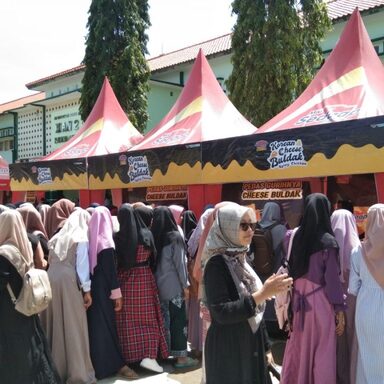 Gandeng Wings, MAN 2 Rembang Gelar Ekskul Talent Show