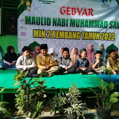 MIN 2 Rembang Gelar Maulid Nabi
