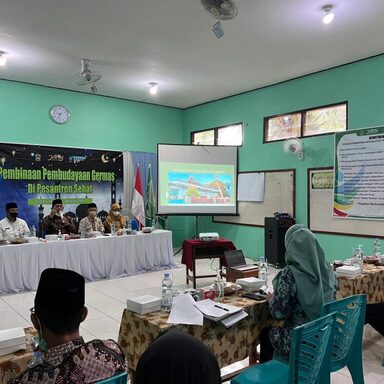 Didatangi Tim Provinsi, Ponpes Riyadl Adakan Peningkatan Kapasitas Pesantren Sehat