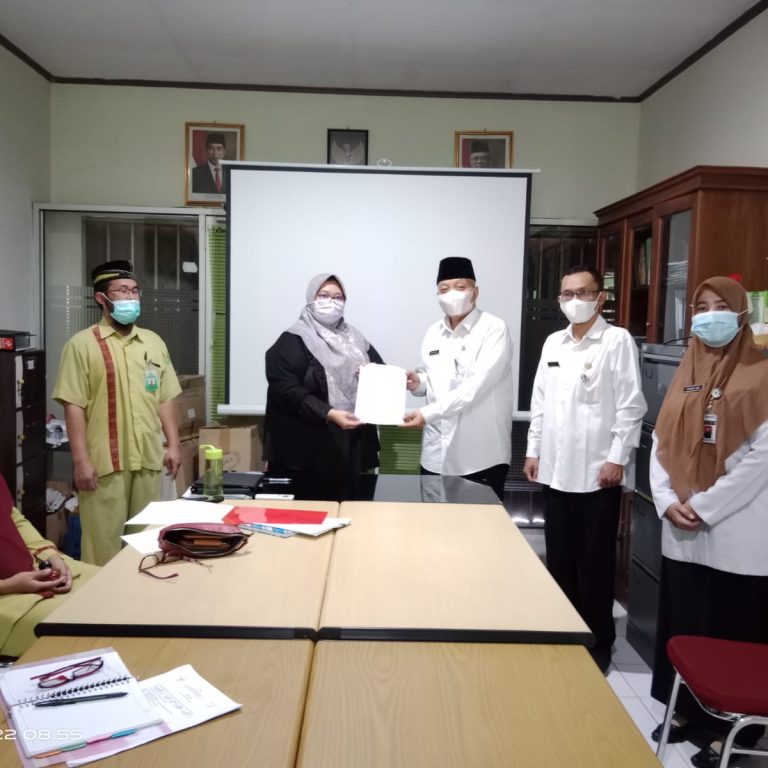 Kepala Kantor Tandatangani MoU Bimbingan Kerohanian Dengan RSI Kota Magelang