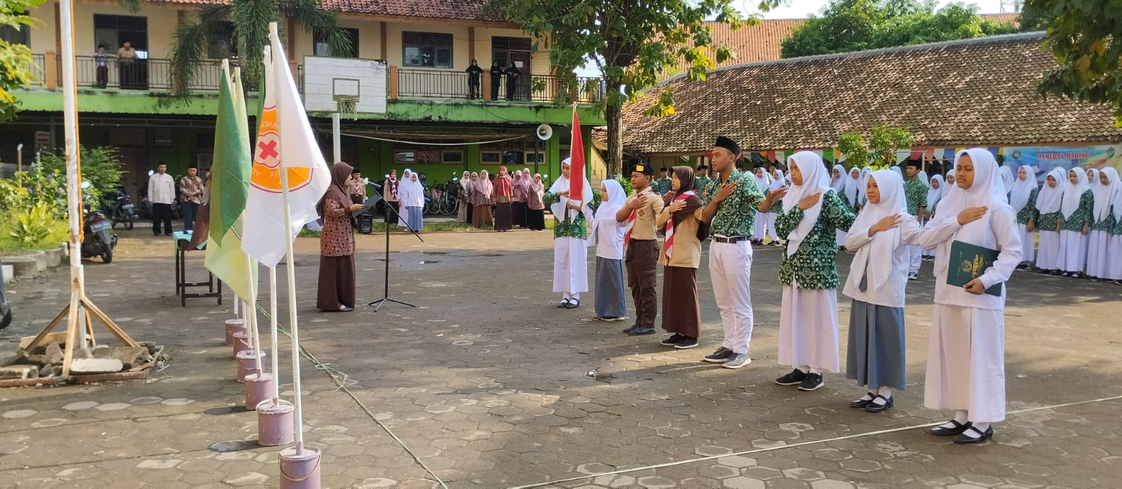 Pelantikan Kepengurusan Organisasi Kesiswaan MA. KH. Syafi’I Kota Pekalongan