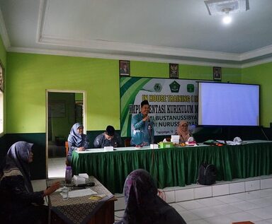 In House Training Penguatan Implementasi Kurikulum Merdeka  di MI Sekecamatan Paguyangan