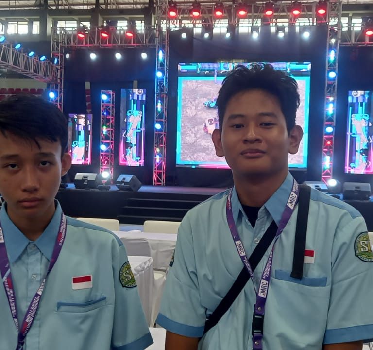 <strong>Teliti Robot Pengurai Sampah, Siswa MAN 1 Kudus melaju ke MRC 2022</strong>