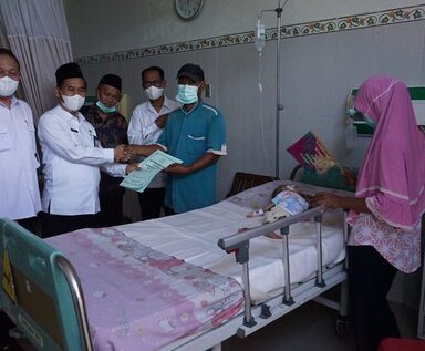 Kemenag Brebes Doakan Balita Gizi Buruk