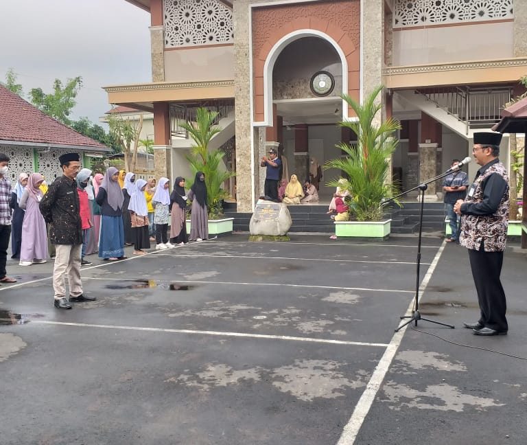 Kontingen PORSADIN Banyumas Dilepas Kakan Kemenag