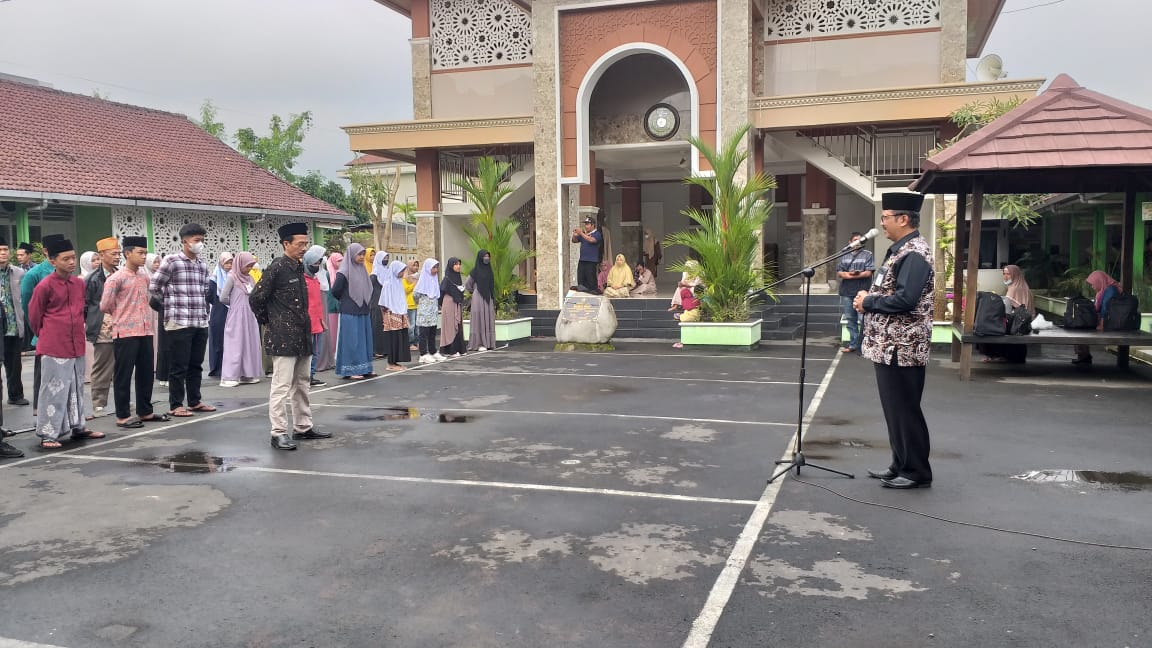Kontingen PORSADIN Banyumas Dilepas Kakan Kemenag