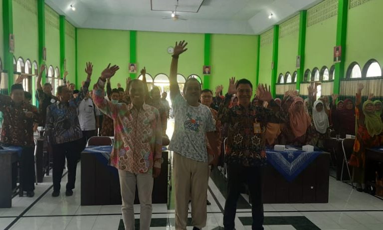 Jelang Pensiun, 78 PNS Kemenag Kebumen ikuti sosialisasi Pelayanan Dan Pembekalan