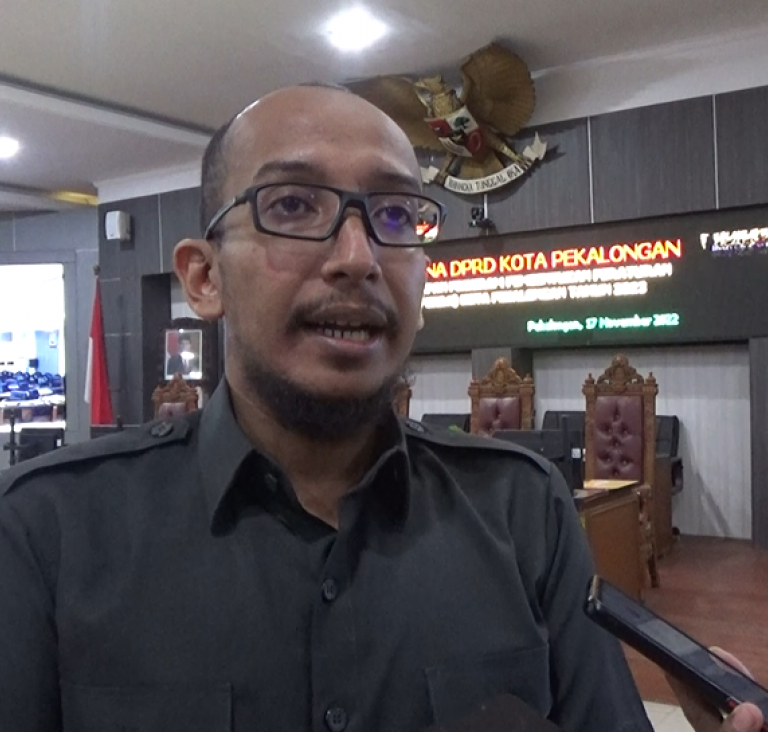 Azmi Ingatkan Masyarakat Waspada Cuaca Buruk di Kota Pekalongan
