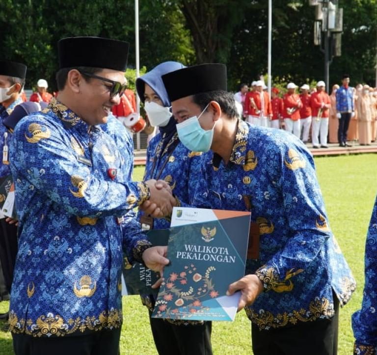 HUT Ke-51 KORPRI, Pemkot Pekalongan Apresiasi ASN Berprestasi
