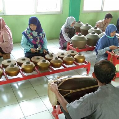 Lestarikan Budaya Jawa, MAN 1 Rembang Gelar Latihan Karawitan