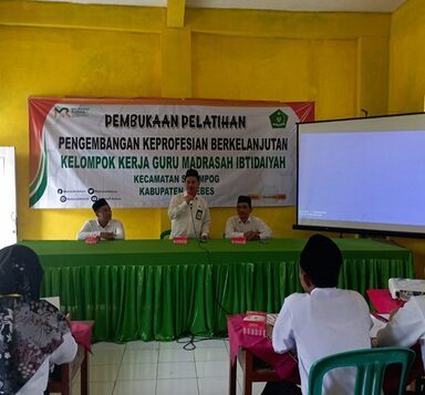 Tingkatkan Komptensi Guru, KKG MI se-Kecamatan Sirampoq Gelar Pelatihan Pengembangan Keprofesian Berkelanjutan