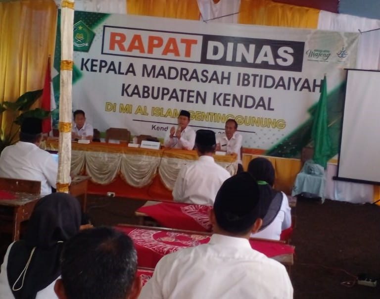 Rapat Dinas Kepala MI Kabupaten Kendal