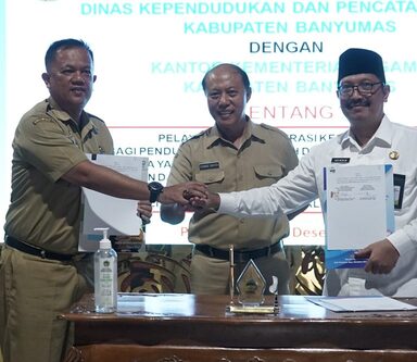 Teken MOU Dengan DINDUKCAPIL, Permudah Layanan Masyarakat
