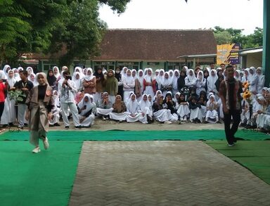 MAN 2 Rembang Gelar Fashion Show, Begini Keseruannya
