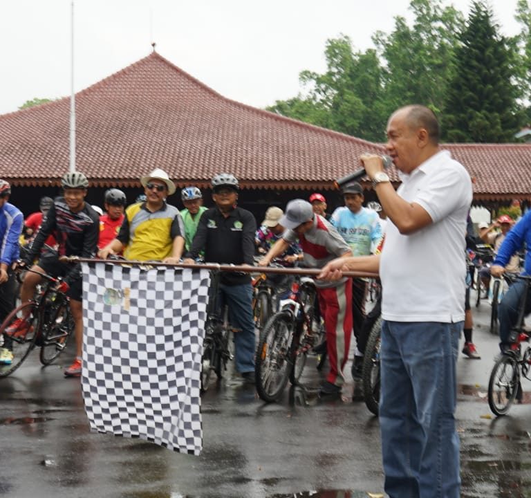 Gowes Kerukunan, Kunjungi 7 Tempat Ibadah