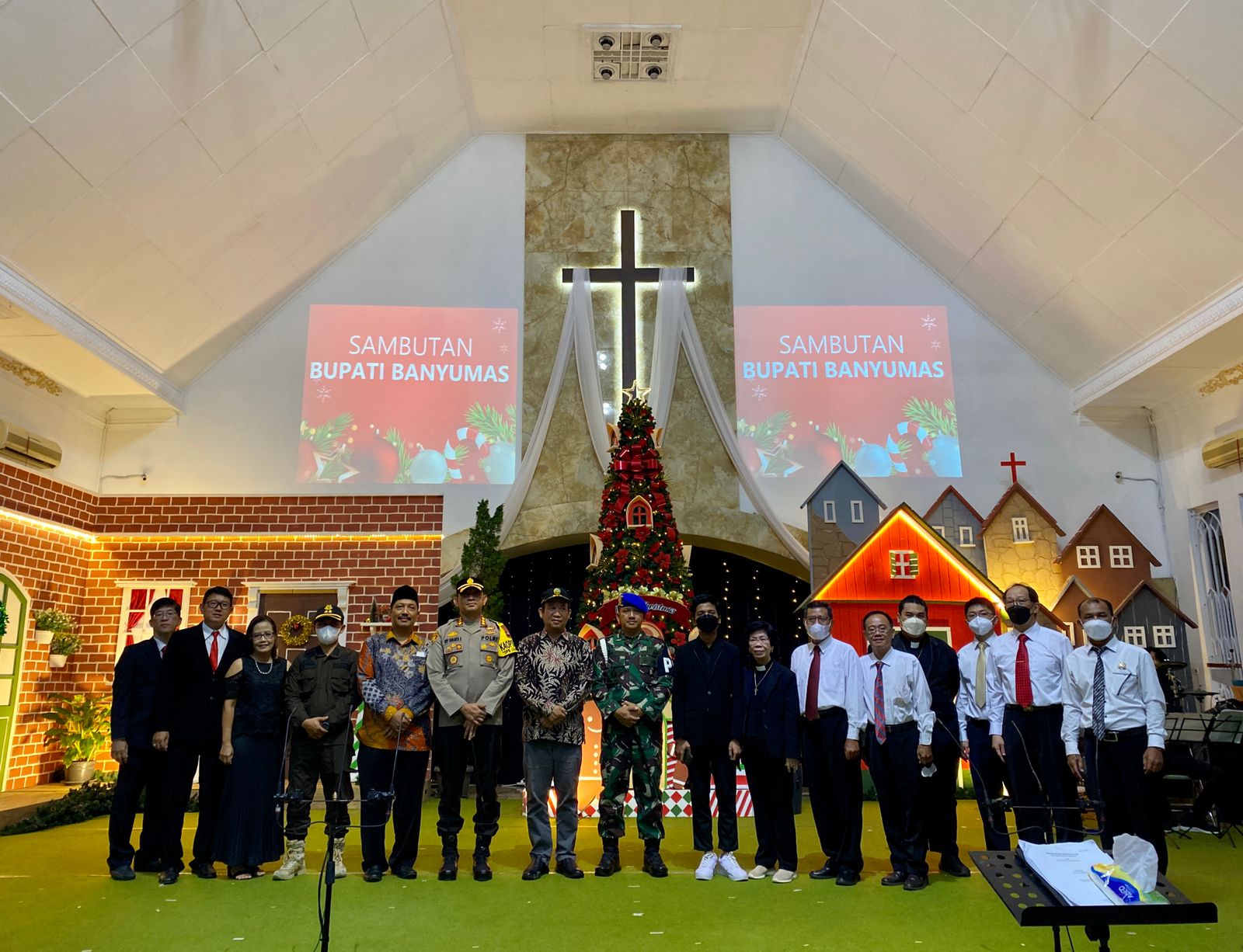 Bersama Bupati, Kakan Kemenag Tinjau Pospam Nataru Dan Gereja